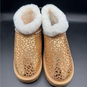Stride Rite Big Kid Elsy Gold Leopard Print Fur-Lined Ankle Boots